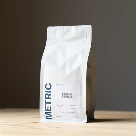Metric coffee - The coffee for Artist Series 001 is the El Rejo Gesha, a wash processed coffee from Peruvian producer and Origin Coffee Lab owner Jose Rivera. Grown at 1,850 MASL on just a single hectare of Rivera’s farm, the coffee has notes of honeysuckle, blood orange, and tamarind. Coming in both 225g whole bean boxes and 12oz cans of …